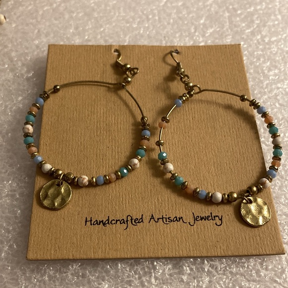 NWOT - Boho Brassy Multi-Charm Necklace & Matching Dangle Beaded Earrings - Picture 2 of 9